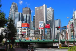 新宿区ってどんな街？相場価格や家賃相場、暮らしやすさや交通の便についてもご紹介